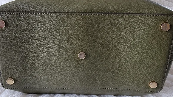 Michael Kors Brooklyn Tote- price firm - Picture 8 of 8
